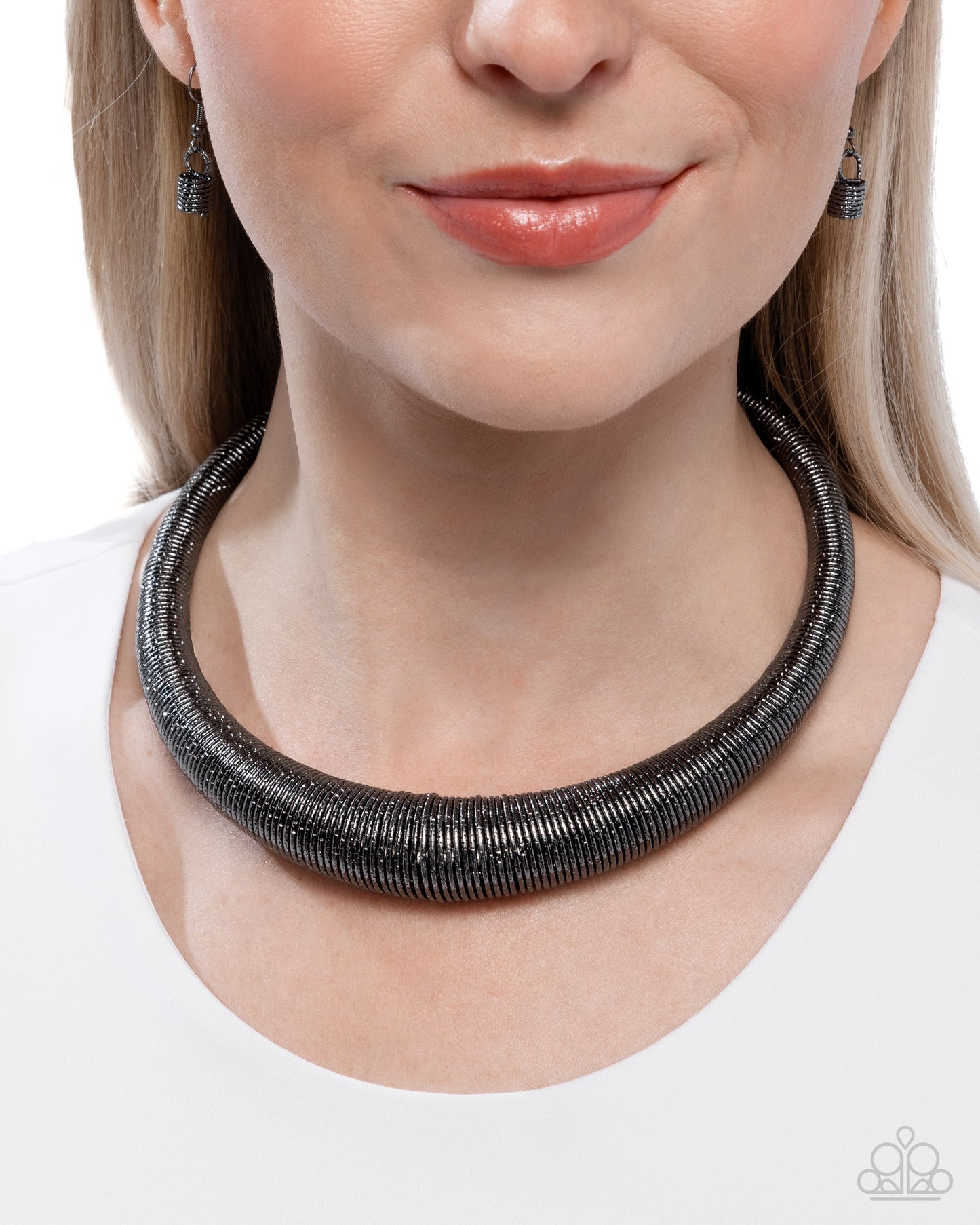 "Subtle Selfie" - Black # 3247 - Paparazzi Accessories