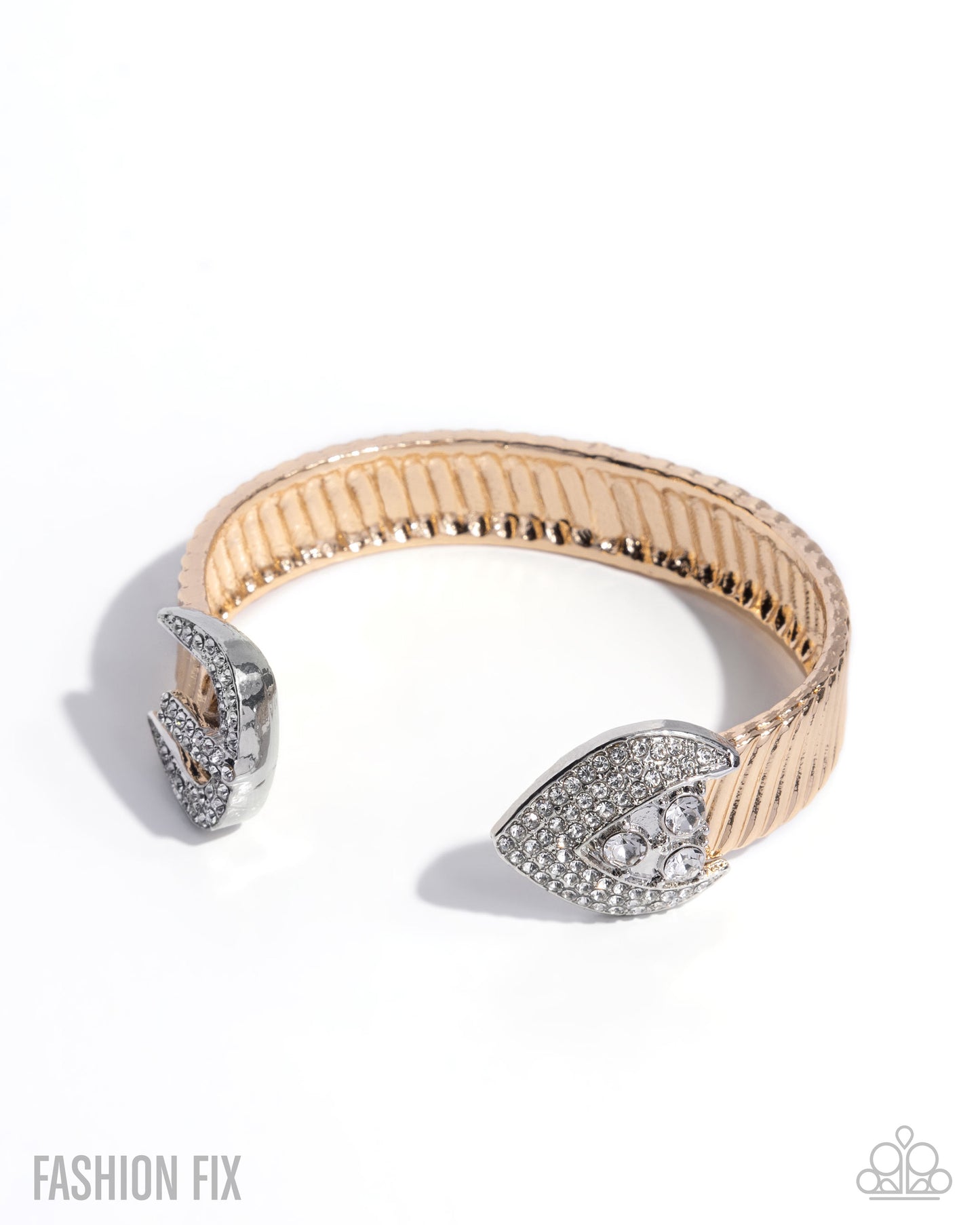 "Fashion Forward Feature" - Gold #1590 - Paparazzi Accessories