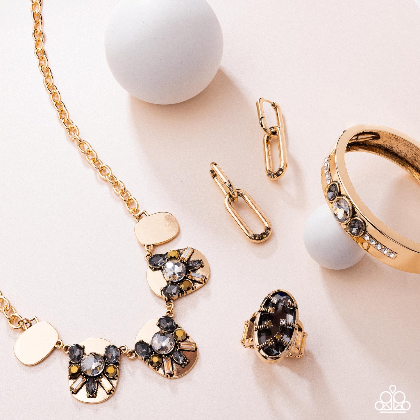 "Magnificent Musings" - MM-0825 - Paparazzi Accessories