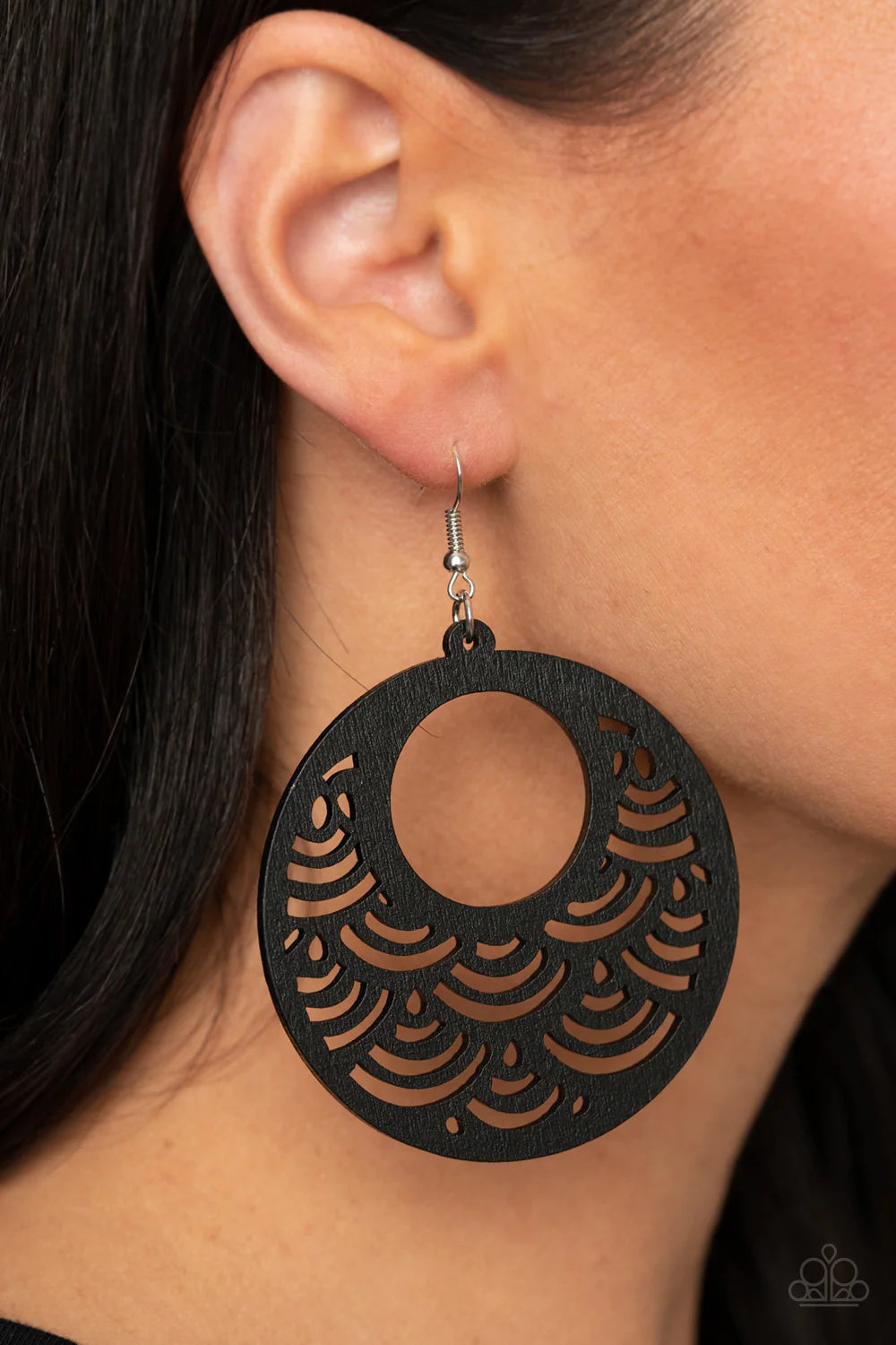 "SEA La Vie!" - Black #1102 - Paparazzi Accessories