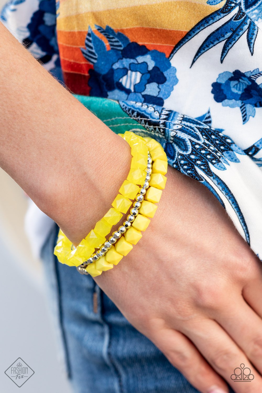 "3 pc Set: Viva La Vacation w/ 2 Bracelets" - Yellow #425 - Paparazzi Accessories
