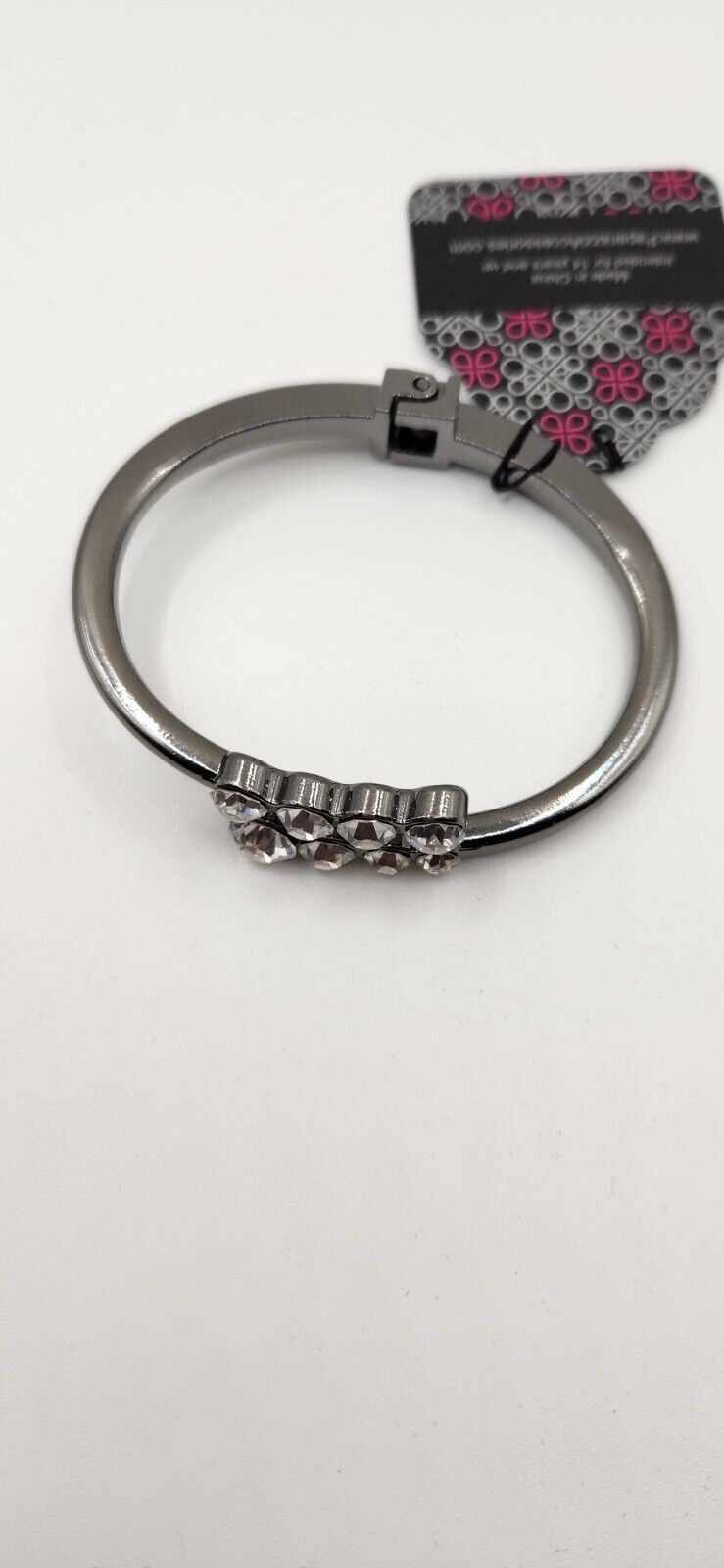 "Defying Dazzle" - Variant(s) #1174 - Paparazzi Accessories