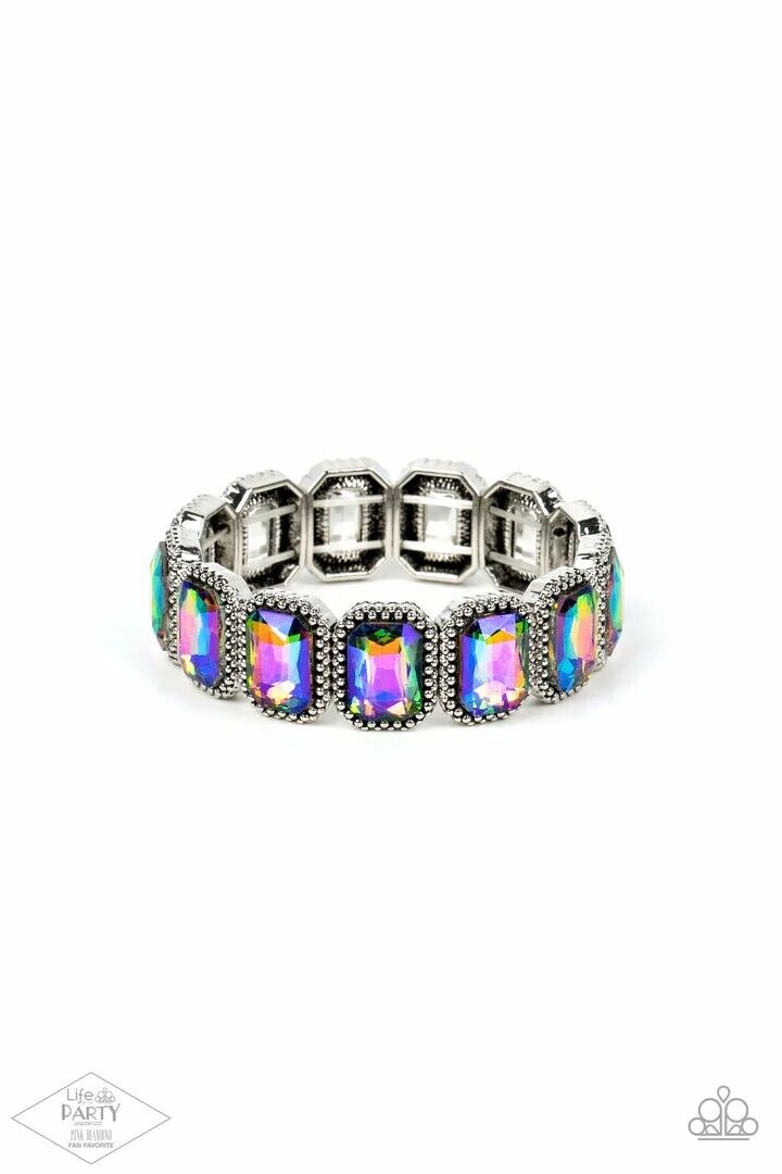 "Studded Smolder" - Variant(s) #345 - Paparazzi Accessories