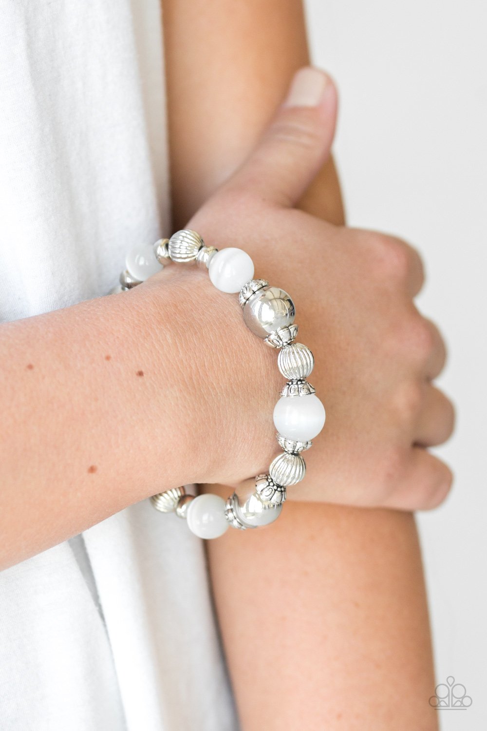 "Once Upon A MARITIME" - Variant(s) #610 - Paparazzi Accessories