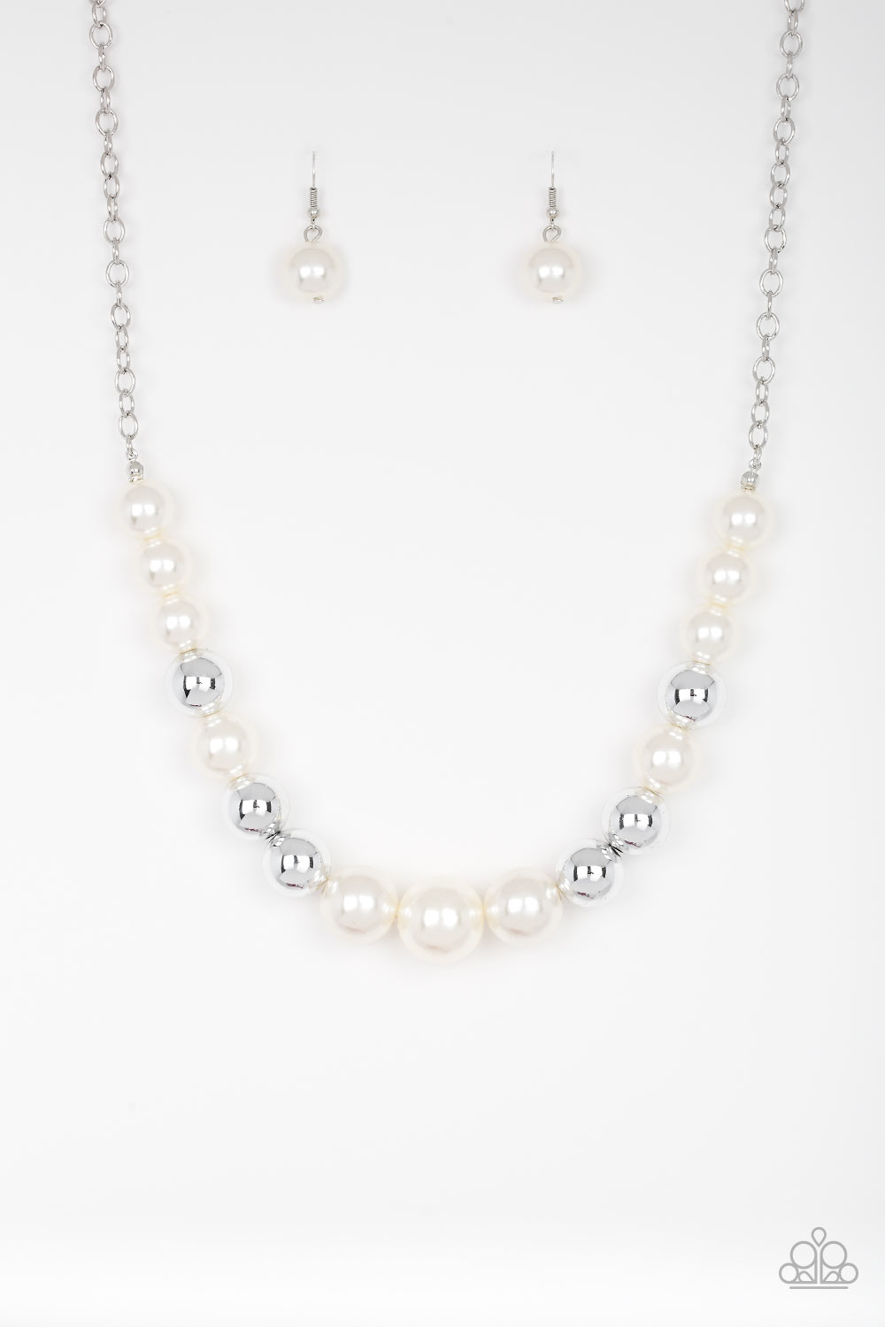 "Take Note" - White #1527 - Paparazzi Accessories