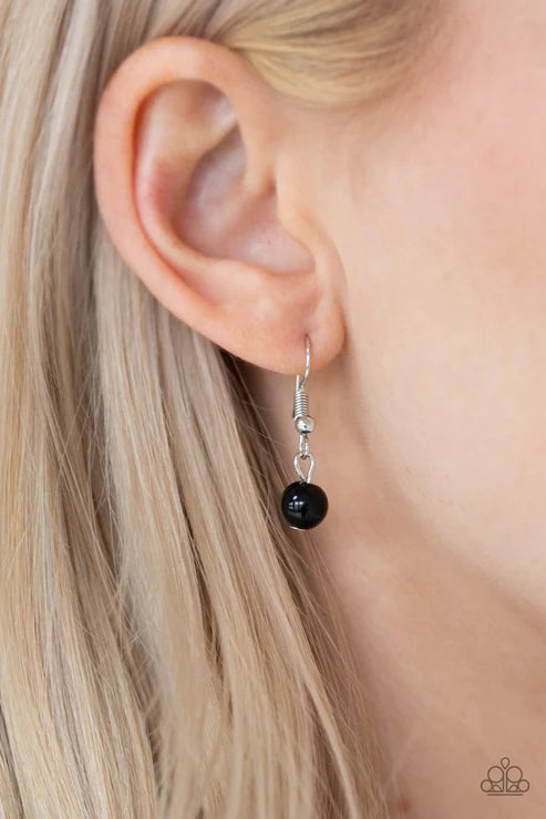 "Regal Refinement" - Black #1157 - Paparazzi Accessories