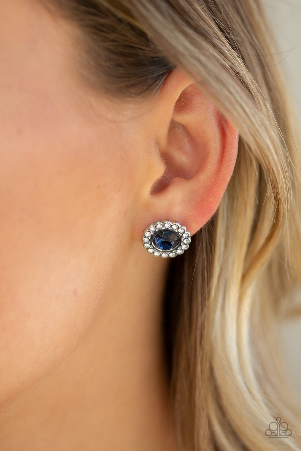 "Floral Glow" - Blue #1038 - Paparazzi Accessories