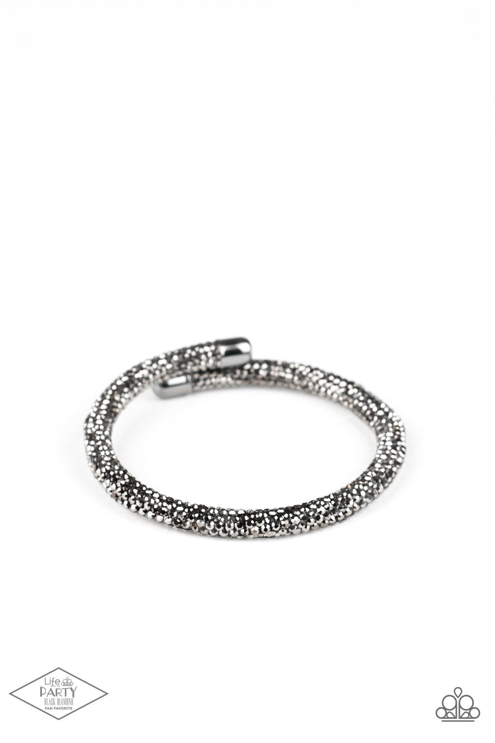 "Stageworthy Sparkle" - Black #667 - Paparazzi Accessories
