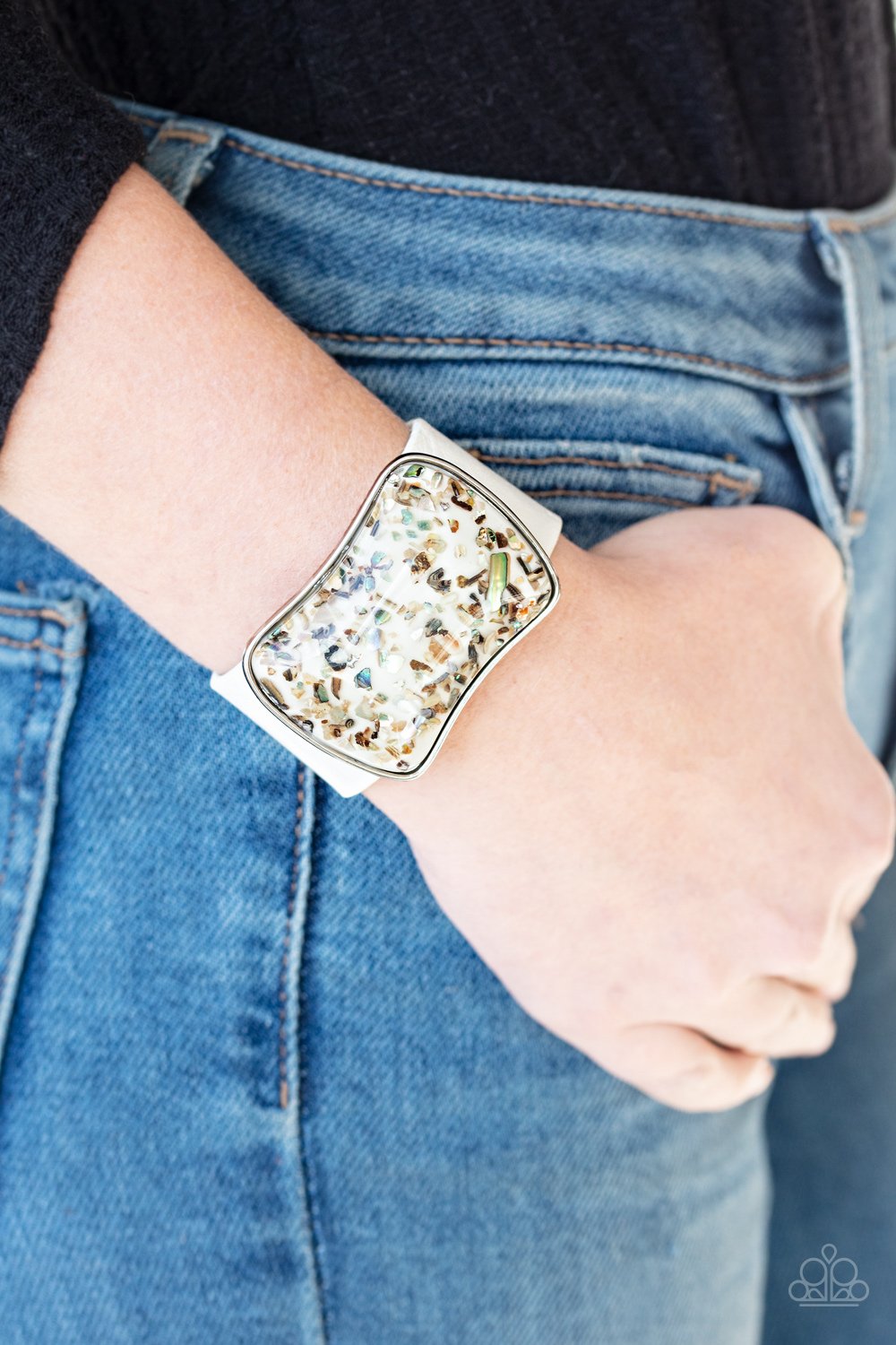 "Twinkle, Twinkle Little ROCK STAR" - Variant(s) #100 - Paparazzi Accessories
