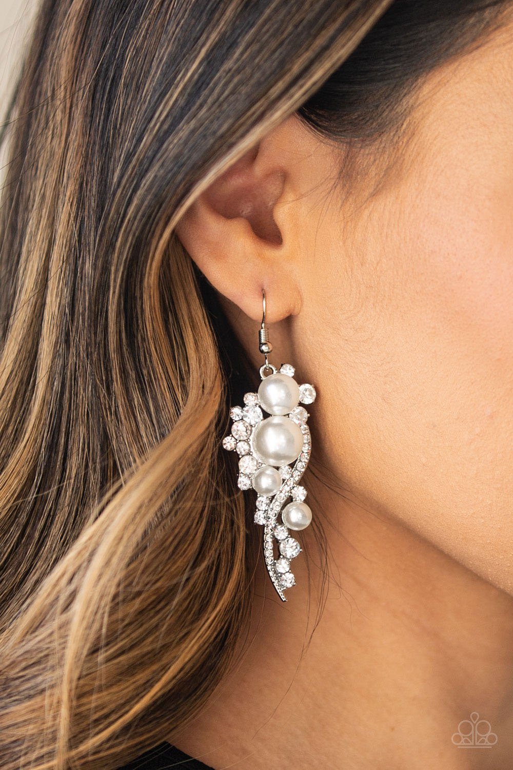 "High-End Elegance" - White #1089 - Paparazzi Accessories