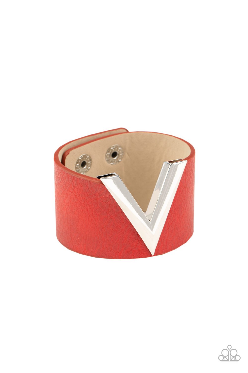 "Claws Out" - Variant(s) #696 - Paparazzi Accessories