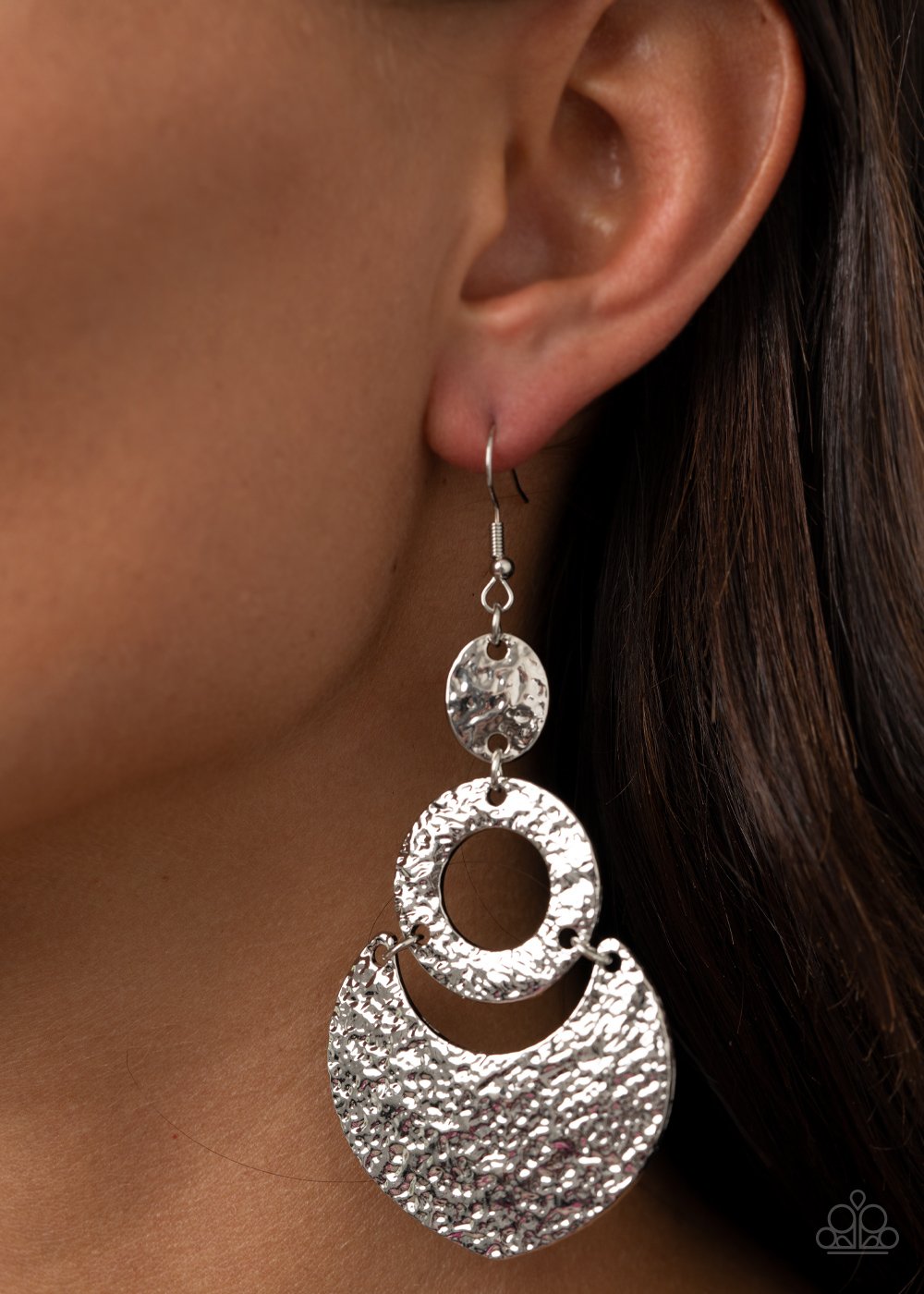 "Shimmer Suite" - Silver #653 - Paparazzi Accessories