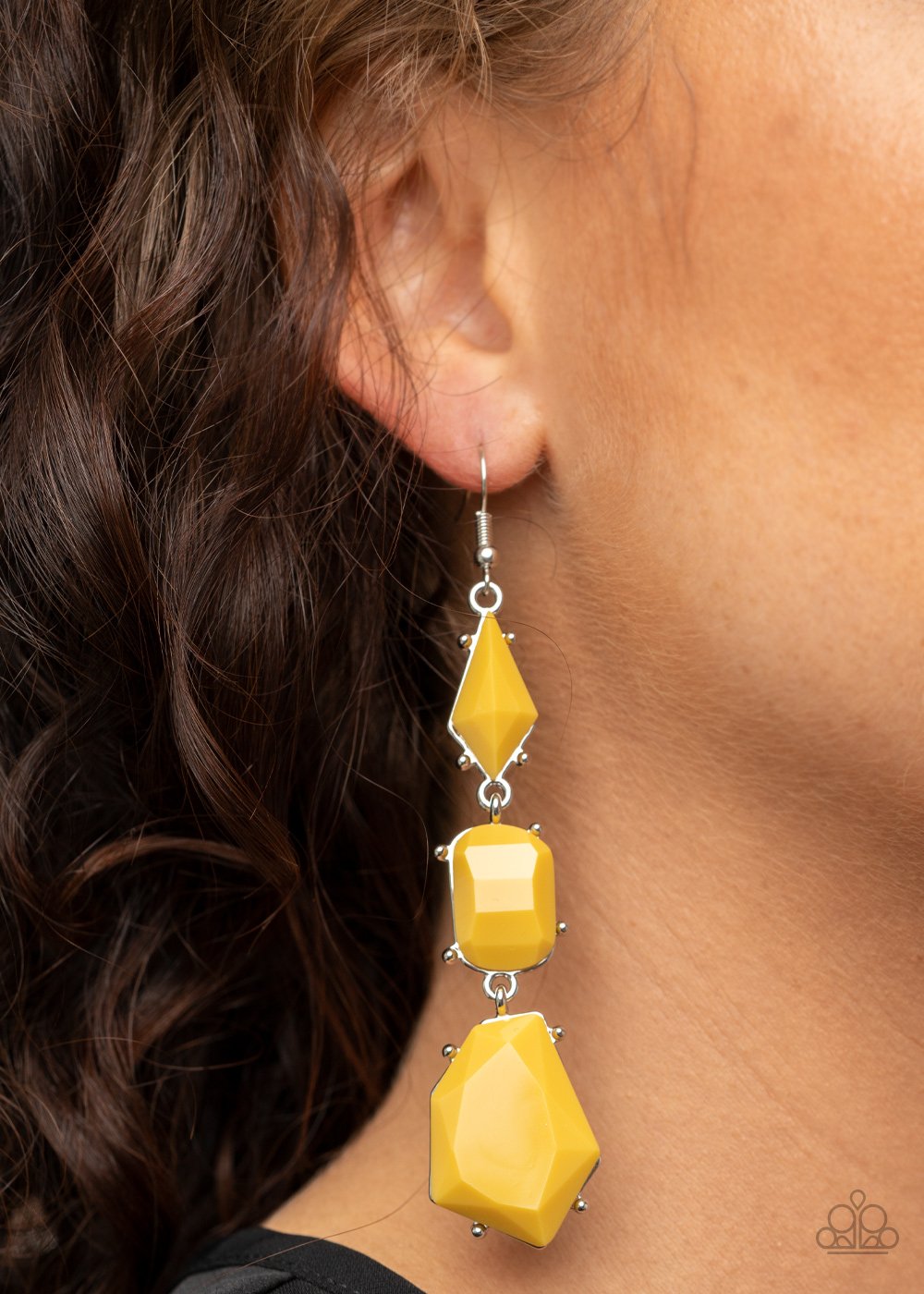 "Geo Getaway" - Variant(s) #1108 - Paparazzi Accessories