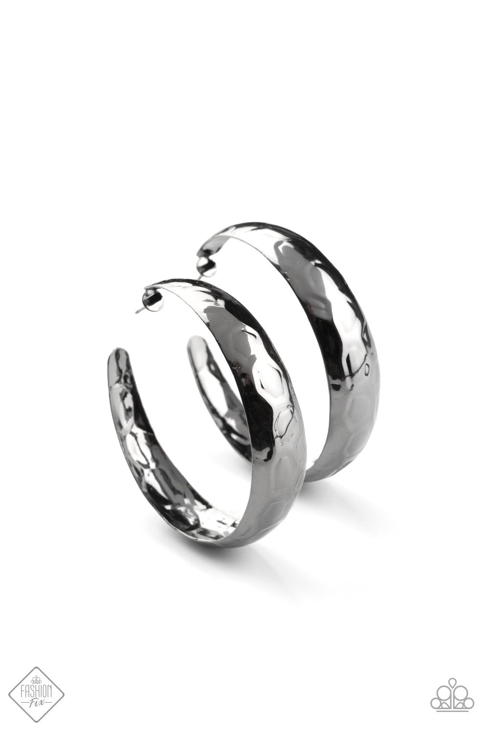 "Hey, HAUTE-Shot" - Gunmetal #1453 - Paparazzi Accessories