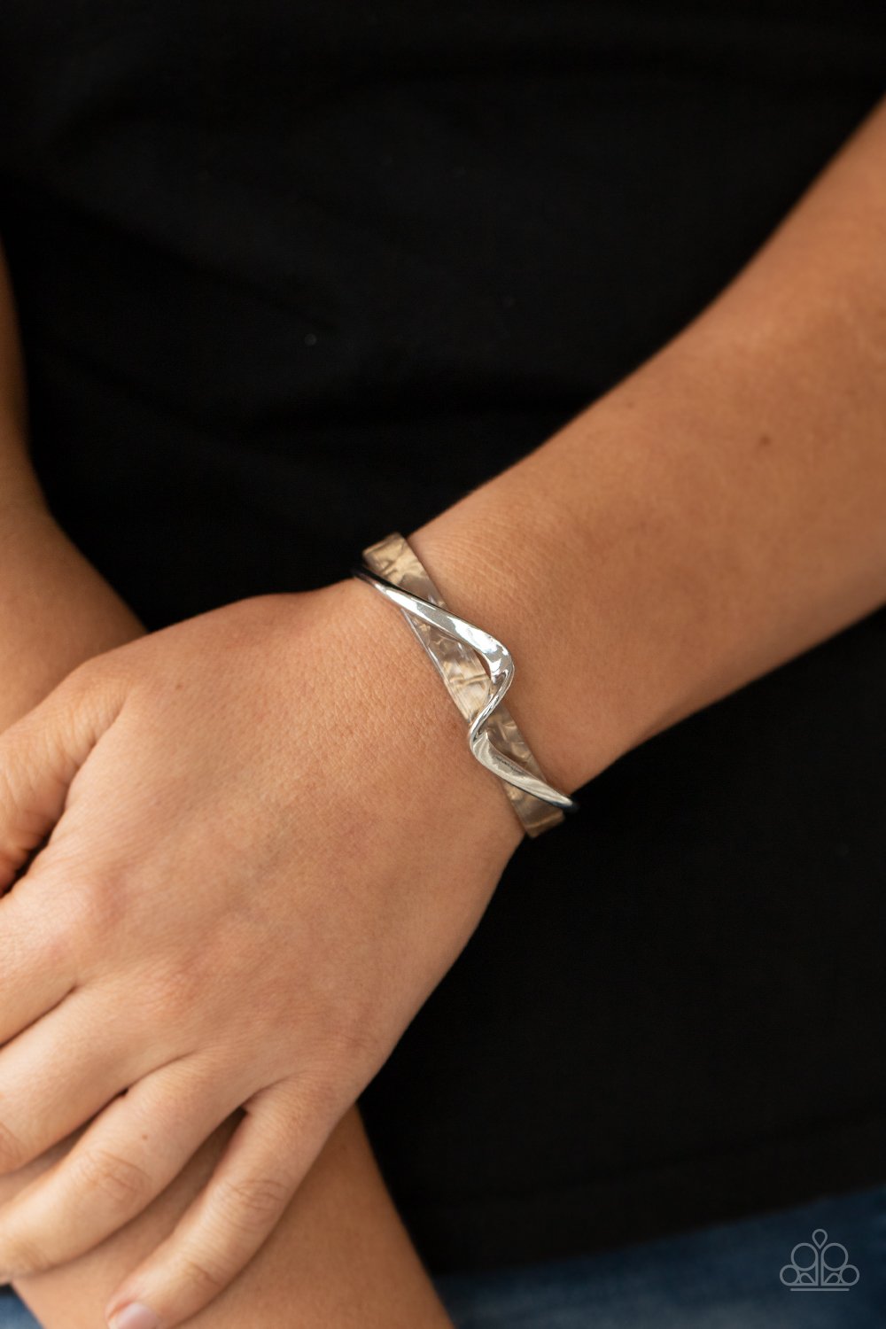 "Craveable Curves" - Brown #231 - Paparazzi Accessories