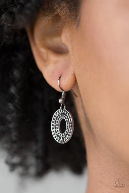 "Basically Baltic" - Black # 3132 - Paparazzi Accessories