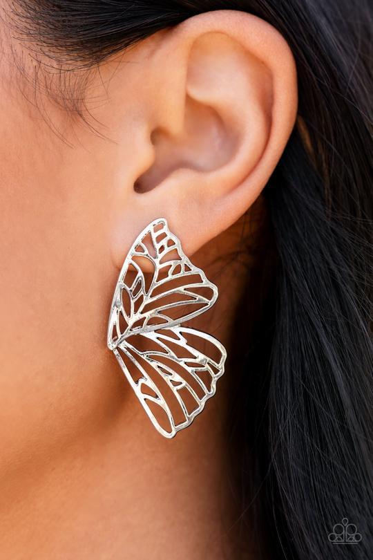 "Butterfly Frills" - Variant(s) #684 - Paparazzi Accessories