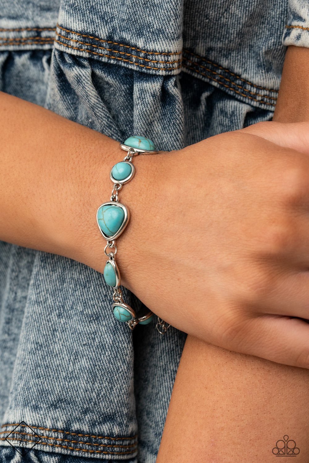 "Eco-Friendly Fashionista" - Blue #970 - Paparazzi Accessories
