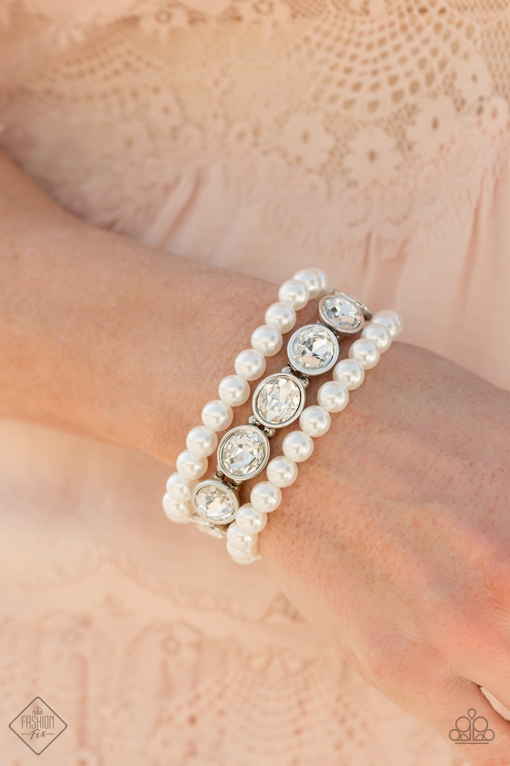 "Flawlessly Flattering" - White #1426 - Paparazzi Accessories