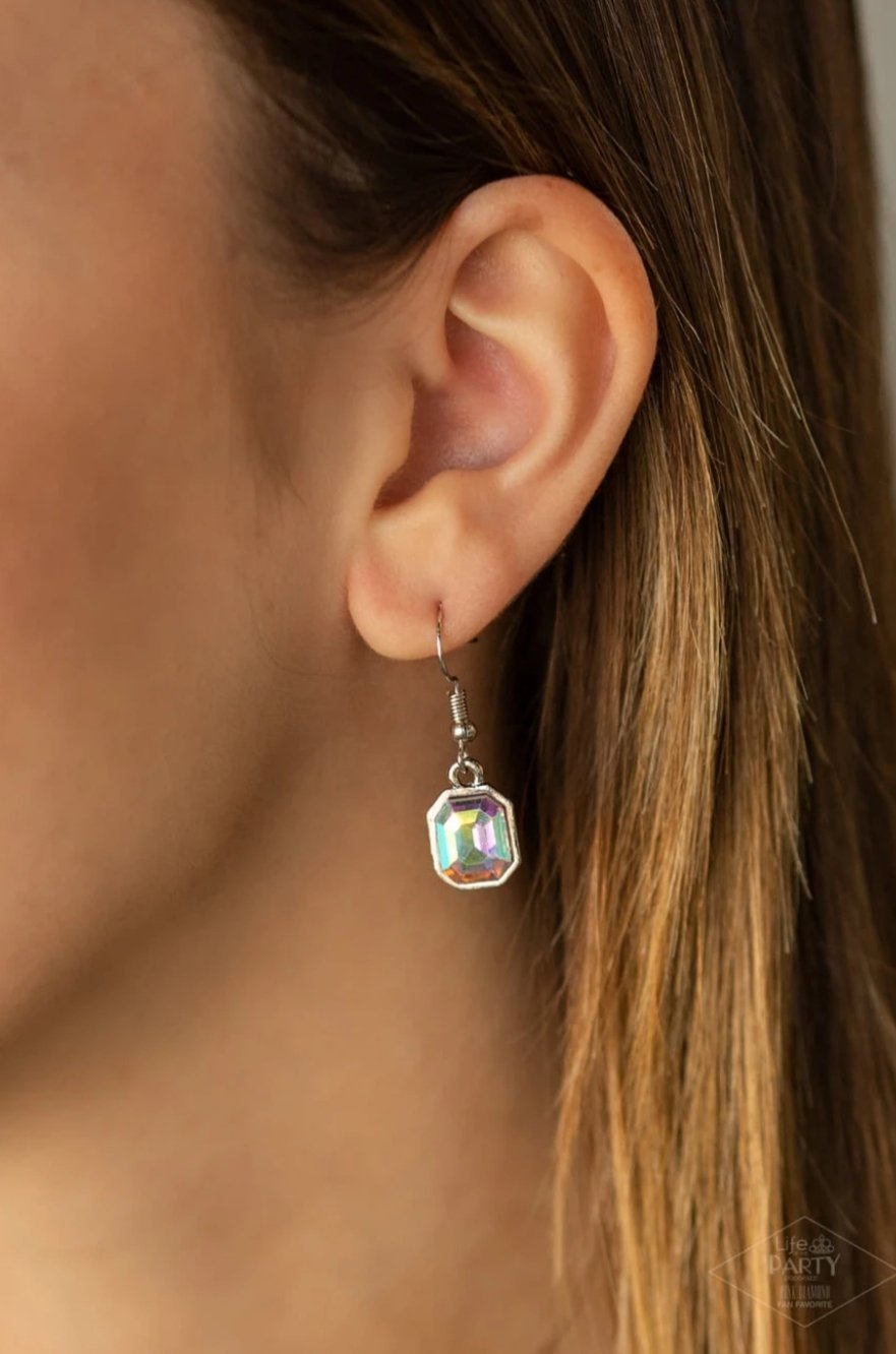 "The Right To Remain Sparkly" - Iridescent #309 - Paparazzi Accessories