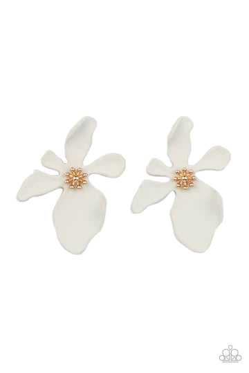 "Hawaiian Heiress" - White #1081 - Paparazzi Accessories