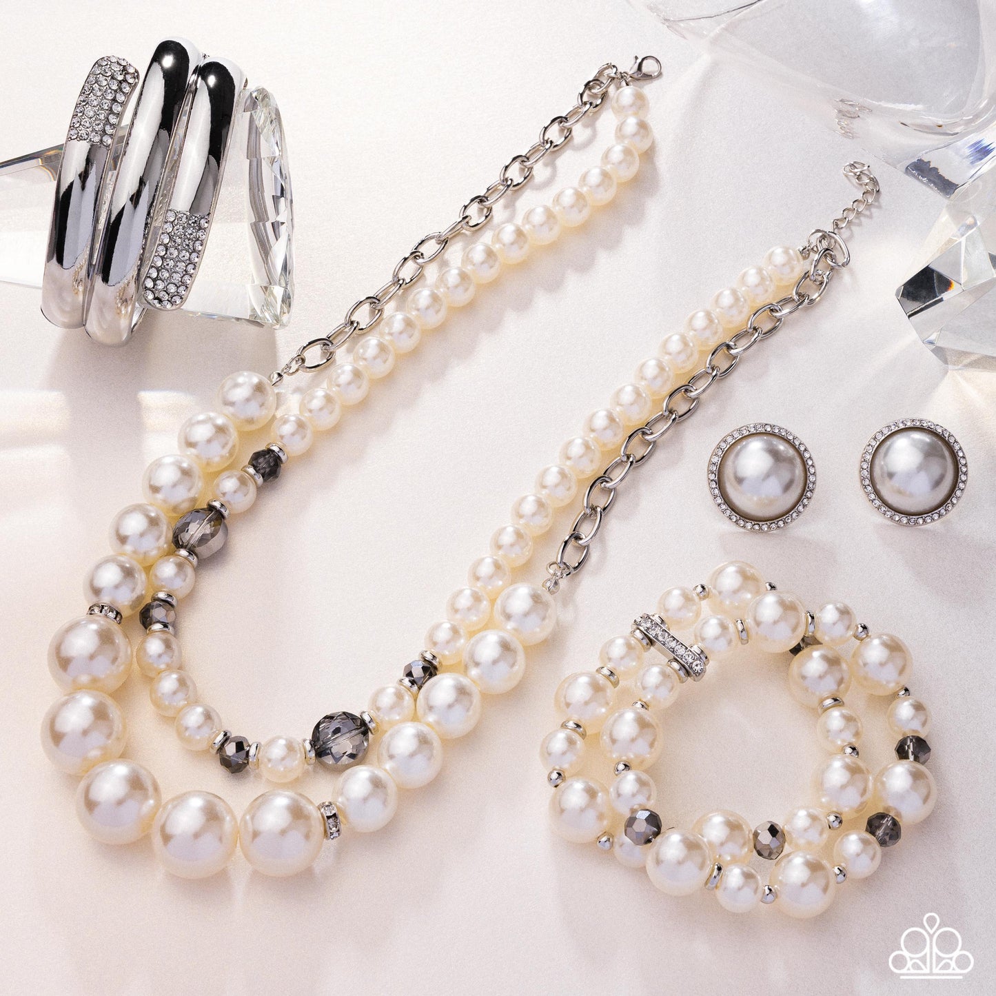 "Fiercely 5th Avenue" - FFA-0825 - Paparazzi Accessories
