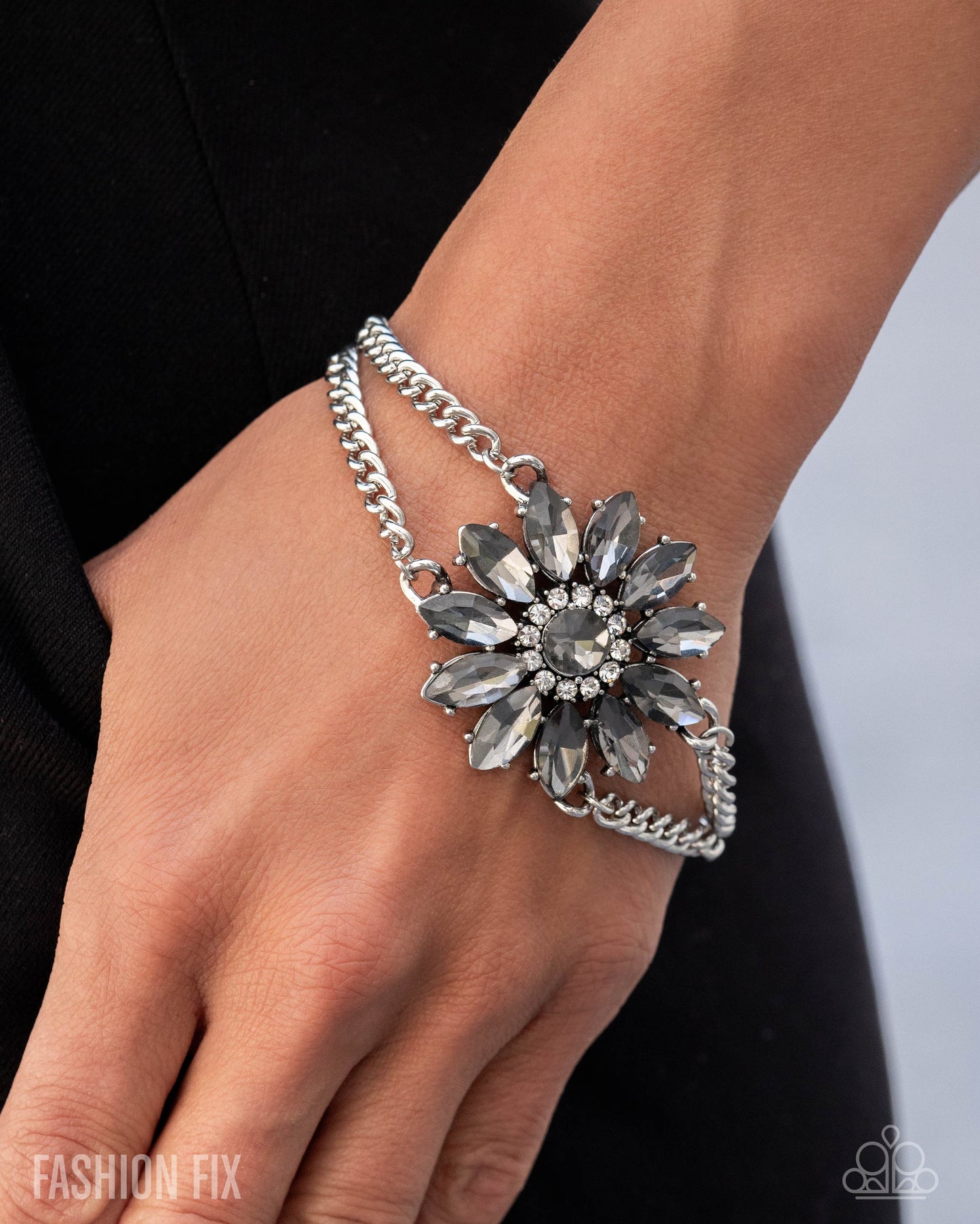 "Magnificent Musings" - MM-0725 - Paparazzi Accessories