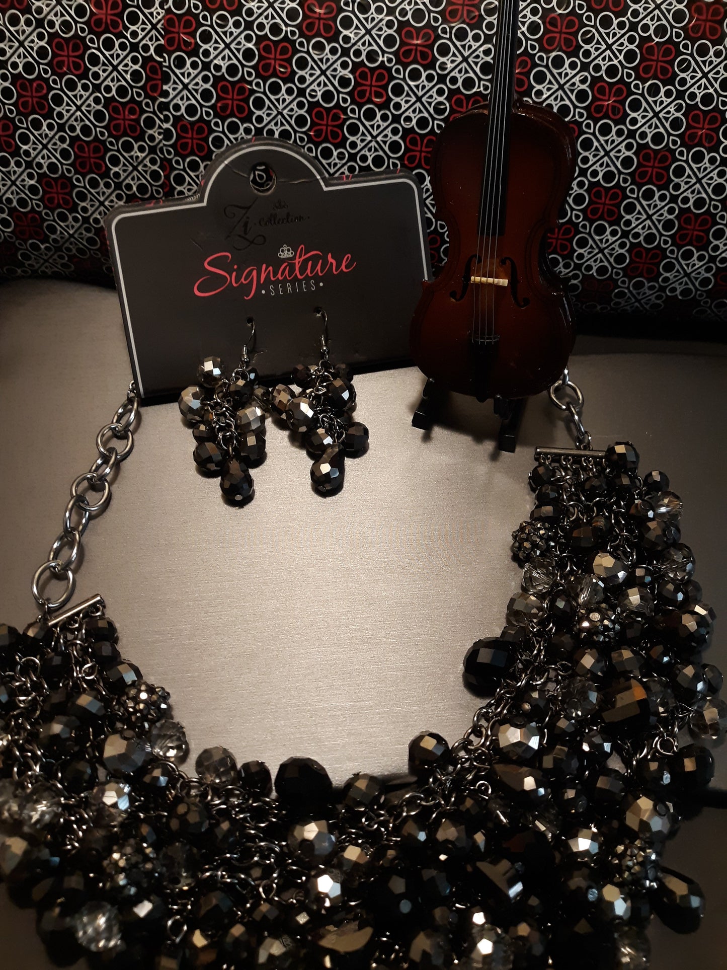 "Taylerlee" - Zi Collection Z905 - Paparazzi Accessories
