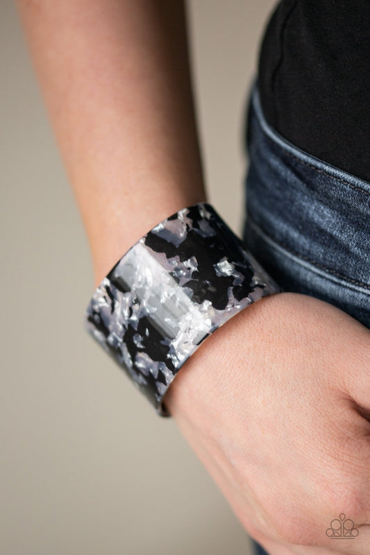 "Vogue Revamp" - White & Black #3280 - Paparazzi Accessories