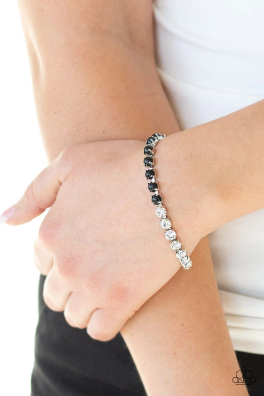 "Out Like A SOCIALITE" - Black/White #820 - Paparazzi Accessories