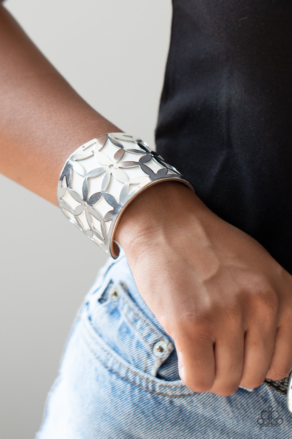 "Garden Fiesta" - Variant(s) #035 - Paparazzi Accessories