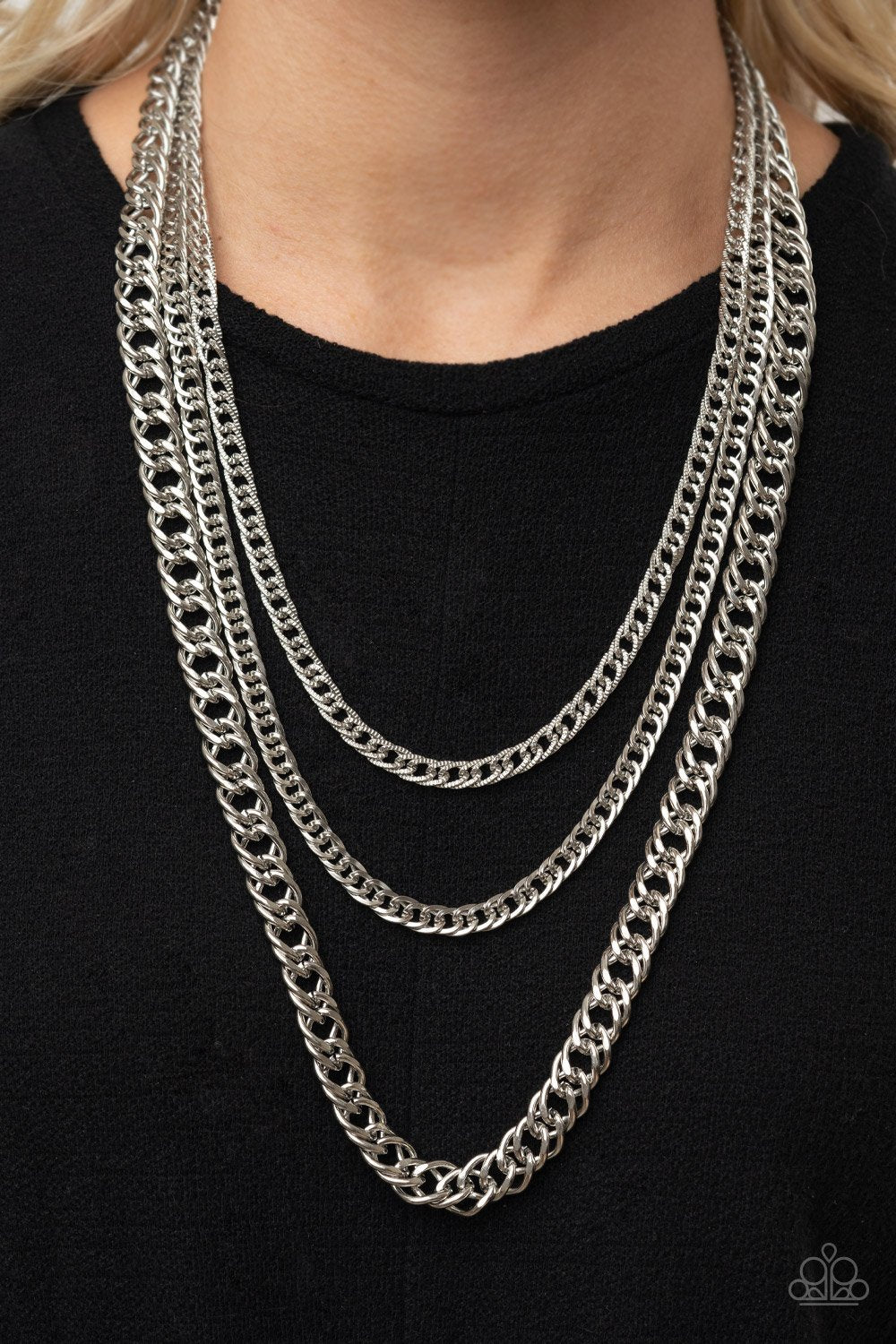 "Chain of Champions" - Silver #3141 - Paparazzi Accessories