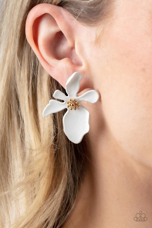 "Hawaiian Heiress" - White #1081 - Paparazzi Accessories