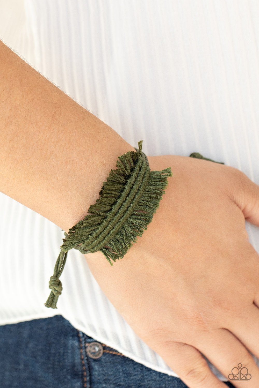 "Make Yourself at HOMESPUN" - #002 - Paparazzi Accessories